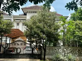 Dijual Rumah Mewah 2Lt siap huni di Royal Residence Pulo Gebang,JakTim