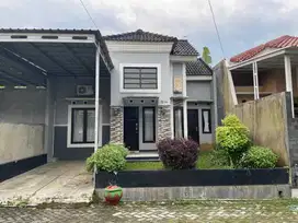 Dijual Rumah Full Furnished 4 Menit Pasar Karang Lewas