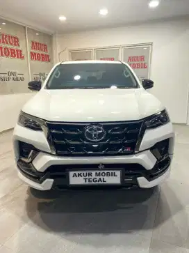LIKE NEW KM 10RB FORTUNER 2.8 GR AT 2024 FUL ORI  KREDIT MUDAH CEPAT