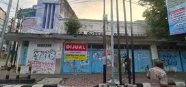 INVESTASI CERDAS ! Tanah & Bangunan Siap Jadi Bisnis Menguntungkan !