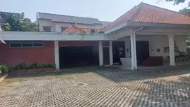 TERMURAH  rumah hitung tanah di bawah njop di kalibata jaksel
