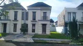 Dijual rumah di Grand Kawanua Kairagi Cluster Casa de Viola, Valencia