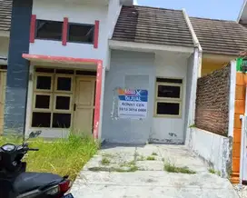 DIJUAL RUMAH PALEM PERTIWI MENGANTI GRESIK RON.A242