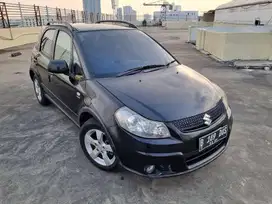 Suzuki SX4 Facelift type X-Over Matic th 2012/11,,masih gress gan!!
