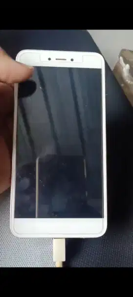 Jual 3 hp xiomi redmi Y1  cuma getar dan gk nyala batangan