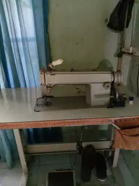 Mesin jahit  juki jarum 1