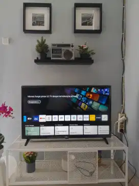 LG LQ57 Smart TV 32