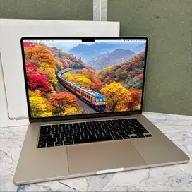 MacBook Air 15 inch Starlight M2 fullset original