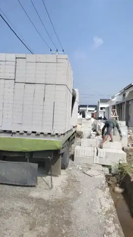 Montir mobil truck