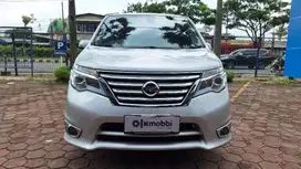 TDP Rendah Nissan Serena Silver 2.0 Highway Star -AT 2015 KAM
