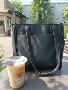 Tas selempang wanita