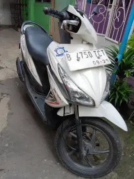 Honda Vario LED 110cc PGMF.1 Pjk Hidup Surat2 Lengkap