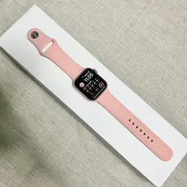 Apple watch series SE 40 mm Fullset gold