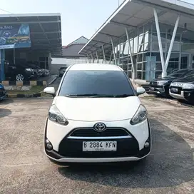 TOYOTA SIENTA G AT TAHUN 2017