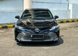 KM 40 Camry V AT 2020 Matic Hitam 2.5 Toyota New Nama Perorangan bs TT