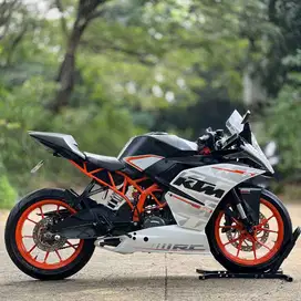 KTM RC 250 ABS ORANGE 2017 KM 15K PAJAK ON SUPER GRES