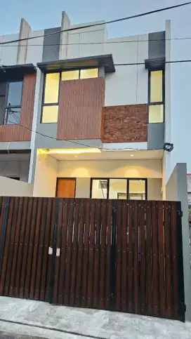 TURUN HARGA, Rumah minimalis, rasa maksimal