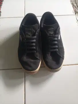 Puma suede ukuran 39
