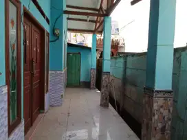 Rumah tinggal pinggir jalan dan cocok Tempat usaha
