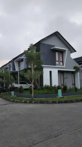 Bumi Siliwangi Dgn Full Furnished Dijual Cpt&Murah Posisi Dihook