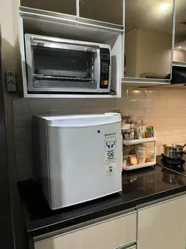 Dijual Kulkas Mini / Minibar Sharp Bekas – Kondisi Sangat Terawat
