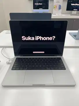 Cicilan macbook pro m4 pro bisa ktp aja bunga 0%