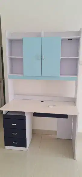 Meja Belajar Anak biru muda