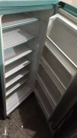 Freezer rak beku