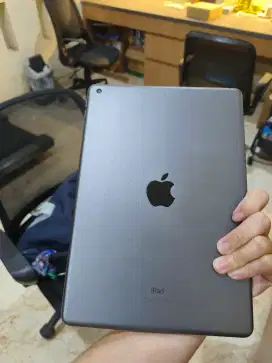 IPAD 8 RAM 32GB