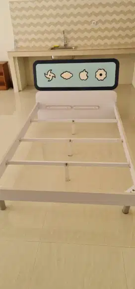 Tempat Tidur Anak