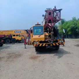 Mobile Crane Tadano 2005 25Ton ada 2 unit