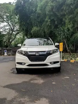 (Tdp 5 jt) Honda Hrv Prestige 2018 At Rs putih