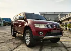 Mitsubishi PAJERO Sport EXCEED 2.5 AT Diesel 2011 UM 15 jt  only