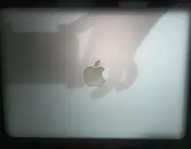 Macbook Pro Late 2011 (13 Inch)