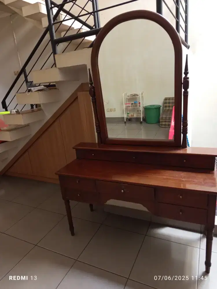 Meja rias jati vintage jadul