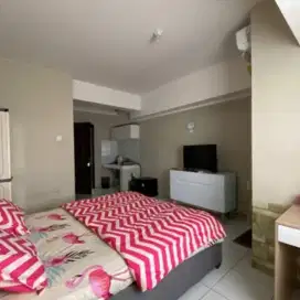 Sewa apartemen harian springlake Sumarecon Bekasi