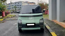 Km19rb wuling air ev standard range 2023 hijau tangan pertama