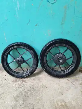 Velg + ban motor Beat deluxe 2024