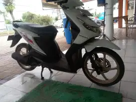 Jual motor beat bekas sehat