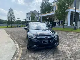 Dijual Honda Hrv E CVT 2015