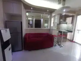 Disewakan 2BR Furnished Tower Flamboyan Lt. 31