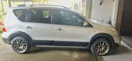 Nissan Livina 2009 Bensin