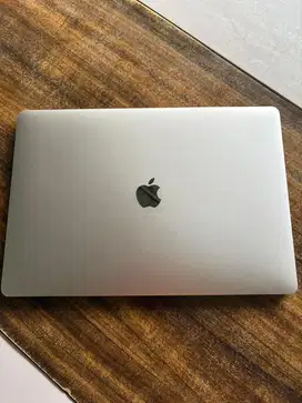 Macbook Pro Touchbar 15” 2017