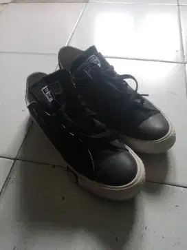 Sepatu Converse