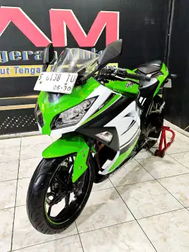 Ninja fi250cc ABS Anniversary limited mewah. Anugerah Motor rungkut