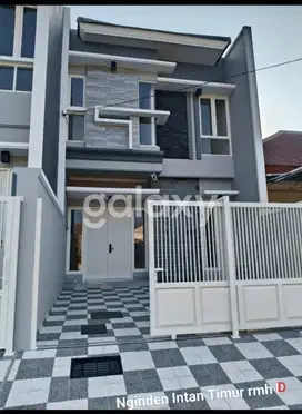 Rumah BARU NGINDEN INTAN Tengah Kota