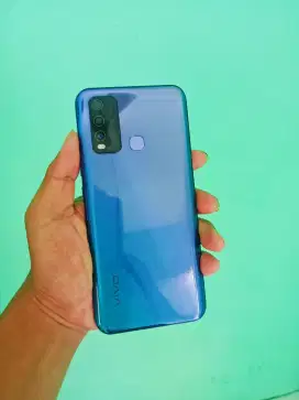 Vivo Y50 ram 8/128