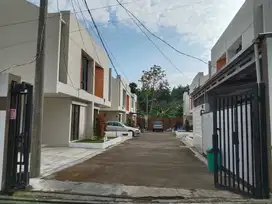 Rumah Cimahi ekslusif cuma 10 unit legalitas SHM Bandung