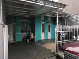 Dikontrakkan rumah graha Batu karang Cipamokolan