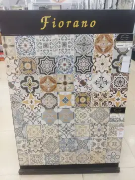 Promo keramik fiorano 60x60cm at Mitra 10! Bisa cicilan tanpa DP!